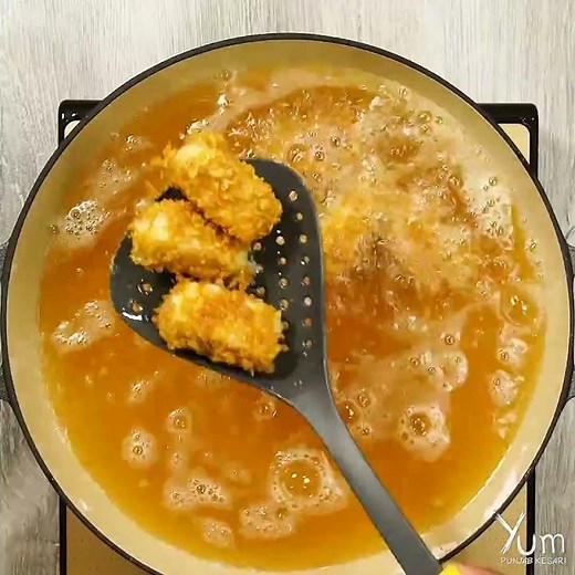 How to Make Cheddar Cheese Sticks