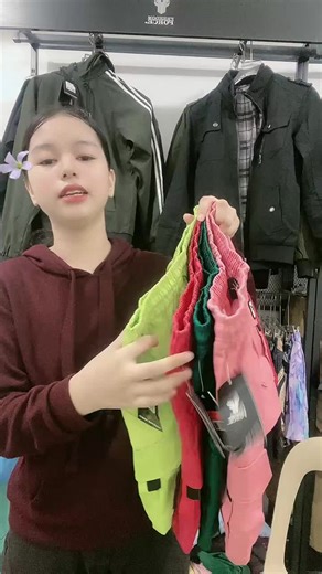 Join our LIVE and get exclusive promotions!