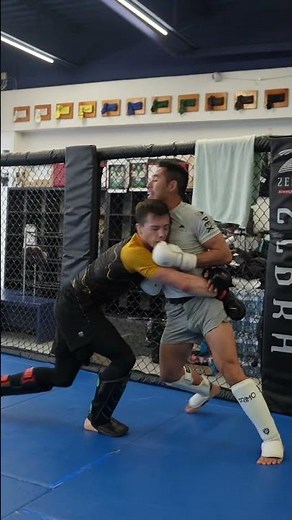 Takedown Defense for Beginners – 4 Moves That Actually Work 📝