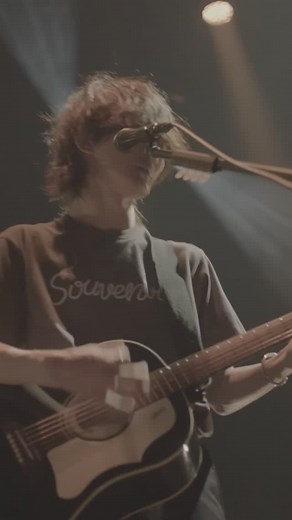 BUMP OF CHICKEN Official Insta | 【be there】 オフィシャルアプリ「be there」のMOVIEに2022年に開催しました「BUMP OF CHICKEN TOUR 2022 Silver Jubilee at Zepp Haneda(TOKYO)」から「Merry... | Instagram