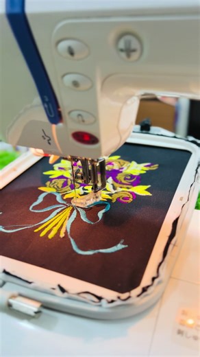 JANOME SECIO 9500 Model Memory card supported machine The special thing about this machine is that whatever design you put inside the card , the machine will create the same design for you, whether it’s your logo own photo or design #supreme #shubh #capcut #fyp #instagood #explorer #smartgadgets #popular #technology #peshawer #photography