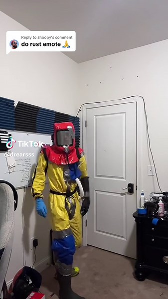 Replying to @shoopy ok #rust #rustgame #cosplayer #denvernuggets