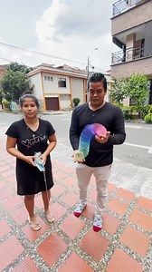 553K views · 17K reactions | Jugamos al Diábolo y al Trompo con Helen ELLA NO CONOCIÓ ESTOS JUEGOS | Jefferson Rescata y Sus Amigos | Facebook