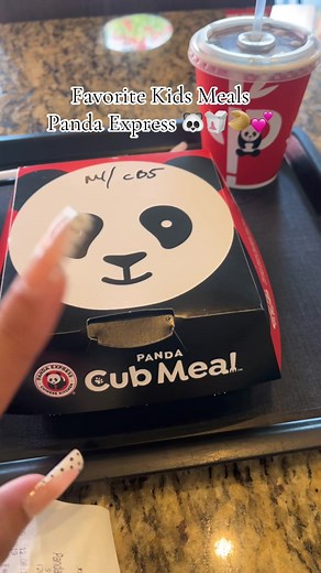Just enough food and it’s reasonable 🐼💕🫶🏼 #pandaexpress #kidsmeals #hacks #deals #coupons