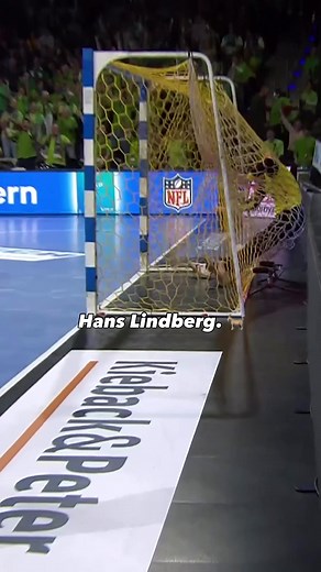 The 🐐 is leaving the stage 🥲 Thank you 3.114 times! ☺️ #handball #daikinhbl