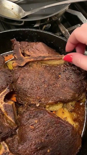 Delicious Oven T-Bone Steak Recipe for a Perfect Family Dinner
