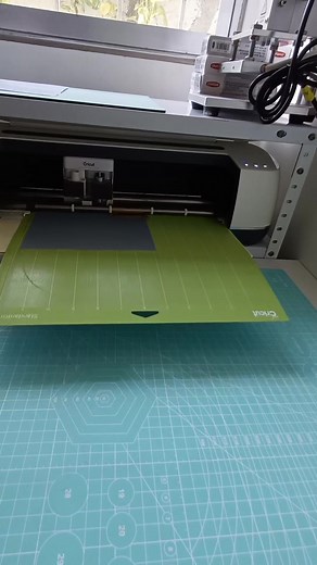 1K views · 846 reactions | invitation maker cricut foil transfer kit #invitationmaker #tutorials #cricutfoiltransferkit #creatorsearchinsights #salamatpoamasabiyaya | Geraldine Beltran | Facebook