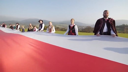 263K views · 10K reactions | This is how the Polish Gorals respect the Polish flag! www.britishpoles.uk Credit: Twitter @Szarotka8 | British Poles | Facebook