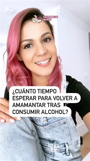 “Evitar dar pecho hasta después de dos horas y media por cada 12 -15 g de alcohol consumidos” Lo que corresponde a: 2.5h 🍺 1 cerveza 5% 330 ml 2.5h 🍷 1 vino 11-12% 140 ml 2.5h 🥃 1 licor de 40% 40 ml - Si consumes el doble, el triple… se debe esperar el doble x2, el triple x3 del tiempo ⏱ El doble de estas cantidades supondrían una espera de 5 horas y el triple 7,5 horas, etc. 👉🏼 Ve a www.e-lactancia.org por más 📚 Fuentes: - https://www.e-lactancia.org/breastfeeding/alcohol-alcoholic-bevera