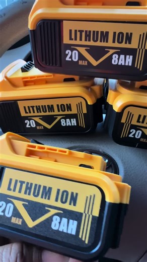 #dewalttools #dewalt #tiktokshopcreatorpicks #tiktokshopholidayhaul #tiktokshopcybermonday