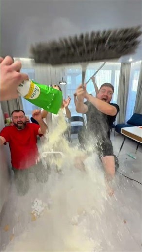 Eternally cool endless cat mode with the family😱🐈♥️