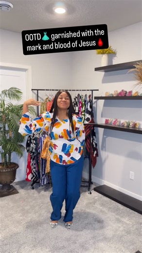 Deroyal on Instagram: "Oya let us dance small💃 OOTD👗 sprinkled with MARK and BLOOD of Jesus🩸 Powerful song by @sunmisola_agbebi and @yinka_okeleye"