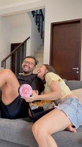 Namira Monda on Instagram: "18++ Yaa konten buat pasangan suami istri ya.. kite ngobrol santai unboxing love box isinya challenge fun buat wikwik.. ceritanya mau surprise unboxing berdua.. Kita liat reaksi aldy yaa exited apa gimana ya.."