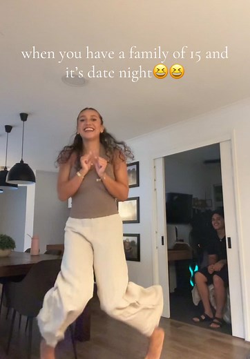 Family of 15 Enjoys a Memorable Date Night