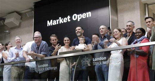 FTSE 100 Live: Stocks plunge as oil price spikes, miners fall as gold slides