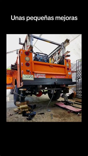 Red Handyman Service (@red.handyman.serv)’s videos with Donqueo - Don Omar