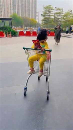 #trending#youtubeshorts#cutebaby#shortvideo#short#fatherdaughtermasti💞