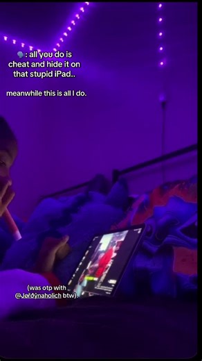 it’s just different nowadays because if there’s nothing else to do i do this and be with @Jøřðŷnaholich .#overlyinlove #ipadkid #oh #fyp