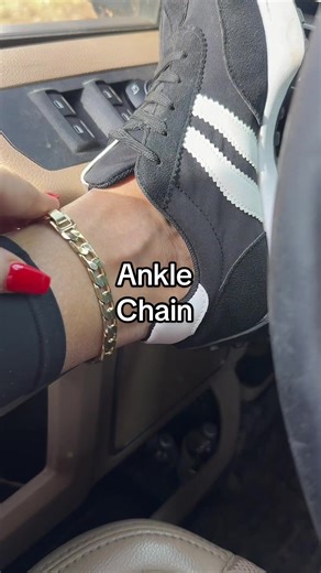 The viral ankle chain for this spring and summer #Anklet #AnkleChain #CubanLinkChain