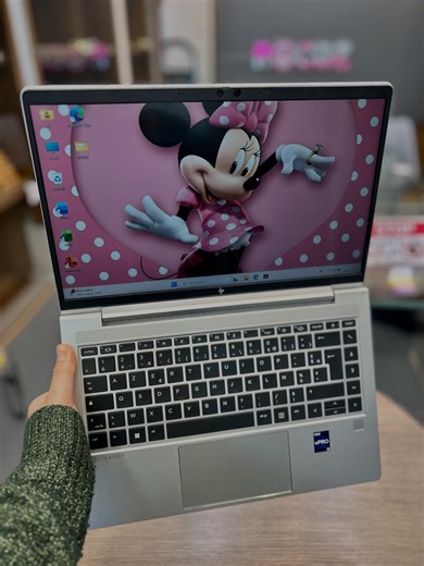 ‎ROCDZ | سيفي وليد | Pc Laptop‎ on Instagram: "𝗥𝗢𝗖𝗗𝗭 met en vente HP Elitebook 640 G10 ( Ref : V10-79) 💠 Processeur : Intel core i5-1345U Min:1.6GHz/ Max:4.7Ghz ( 12 CPUs) Coeurs 10 / Threads 12 💠 RAM : 16GB DDR4 Vitesse :3200MHZ 💠 SSD : 512GB 💠clavier Azerty + Face ID 💠 Carte Graphique : Intel UHD Graphics 💠 Système d’exploitation : Windows 11 💠 poids :1.4kg 💠 État :9.5/10 💠 Estimatio