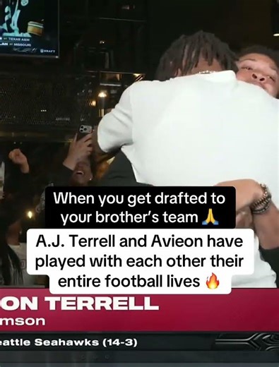 The Falcons drafted A.J. Terrell's brother, Avieon Terrell No. 48 overall 🥹