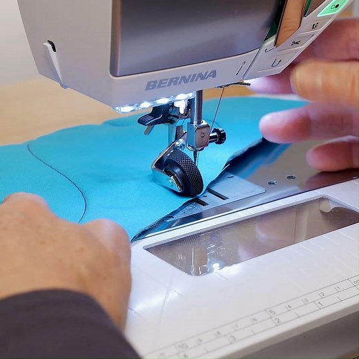 #SundayFootFunday For smooth, organic lines of quilting, BERNINA’s Leather Roller Foot #55 is the ideal foot to use. Learn more on the blog at #WeAllSew: https://bit.ly/3fucexP And, don't forget—Leather Roller Foot #55 is our Accessory of the Month! Take 25% off this presser foot until May 31, 2021. Download your voucher today: https://bit.ly/3f79179 | BERNINA USA