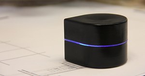 Mini Mobile robot makes printing portable