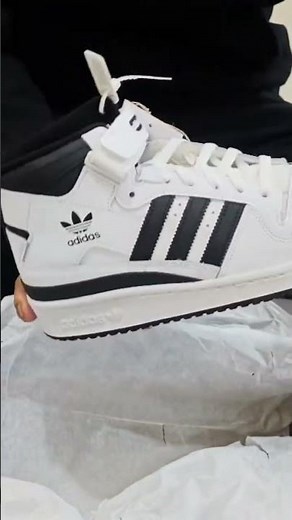 Unboxing Adidas Originals Forum mid leather sneakers black and white...#adidasoriginals #Forum
