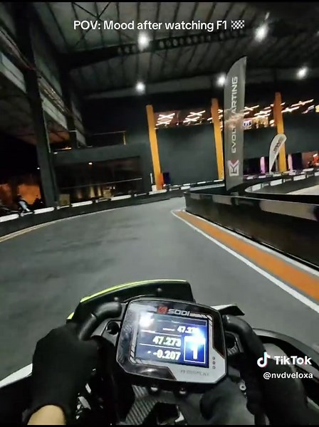 Me Pretending This Go-Kart is a $15M F1 Car