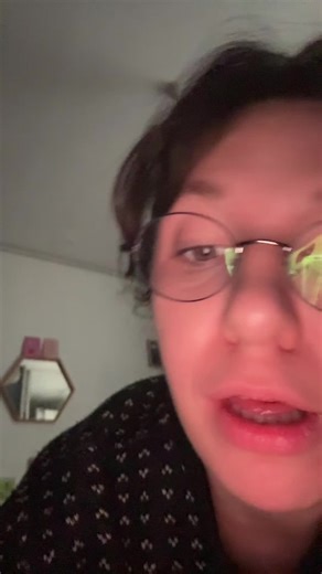 Donnez moi le thé et les popcorns #pourtoi #humour #thé #potins #tea