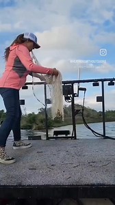 224K views · 1.2K reactions | #castnet #castnetfishing #bait #net #gettingbait #baitfishing #minnows #fishing #puttinginwork #onelastcast #castnetting #cast #work #norestforthewicked | Heather Smith Outdoors | Facebook