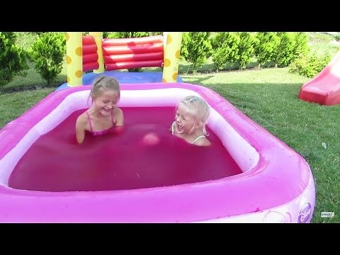 Water Playground Fun and Magic Gelli Baff in Giant Pool Princess for Children Challenge