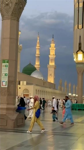 Teri Dua o hiki badolat Azaabe Rab Se bachehowe hai beautiful ❤️ Madina