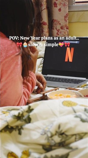 New Year as an adult🎀 #YouTubeShorts #Shorts #NewYearRoutine #SelfCareRoutine #SlowLiving #AdultLife