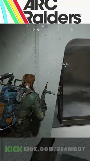 This Robot Flew Up The Balcony! Arc Raiders #arcraiders #robot #gaming