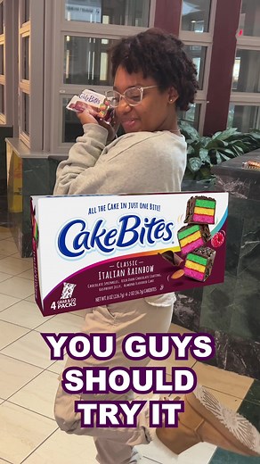 We love a nostalgiac snack 😋 #cake #cakebite #cakebites #minicakes #italianrainbowcookies #rainbowcake #sweet