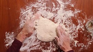 What's in Bannock? | TVO Today