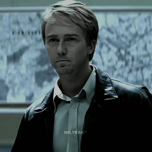 Edward Norton as Will Graham in Red Dragon Movie
