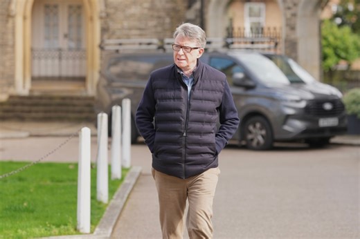 UK will publish files about the appointment of Epstein friend Mandelson to ambassador post