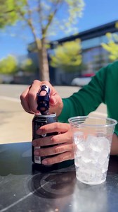 The PIPDriver, MCPDriver, and ThumbDriver move naturally with the body, powered entirely by the wearer’s residuum without the need for wires or batteries. See how Charles, Jaime, and Ken use their #NakedProsthetics devices to accomplish everyday tasks with confidence! 💙 | Össur Upper Limb