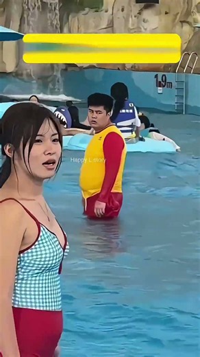 She Pretended to Fall Into the Pool… But Her Plan Backfired! 😂🏊