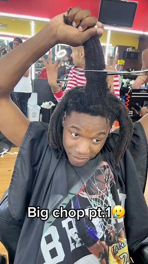 Transforming Dreadlocks: From Cutting to Relocking