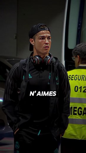 Ronaldo bicyclette légendaire : CR7 vs Messi et Neymar