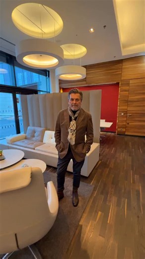 Grüße aus Berlin! Mein TV-Tipp für Samstag, den 09.01.2026 - DIE SCHLAGERCHAMPIONS mit @floriansilbereisen.official @ardmediathek um 20:15 Uhr - Freu mich, wenn Ihr auch dabei seid. 🙌 Euer Thomas Anders #berlin #schlagerchampions2026 #thomasanders | Thomas Anders