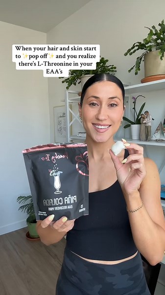 This is the power of L-Threonine! This essential amino acid supports skin elasticity, promotes collagen production, and aids in the maintenance of youthful, vibrant skin ✨ #aminoacids #aminos #antiaging #supplements #benefits #womenownedbusiness #dealsfordays #womenshealth
