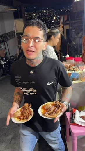 Carnes y chorizos a $4.000 en Popular 1: arepa, hogao y papas