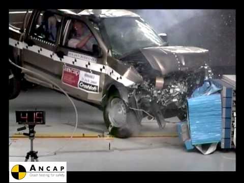 Holden Rodeo 4x4 2006 ANCAP Crash Test (3 stars)