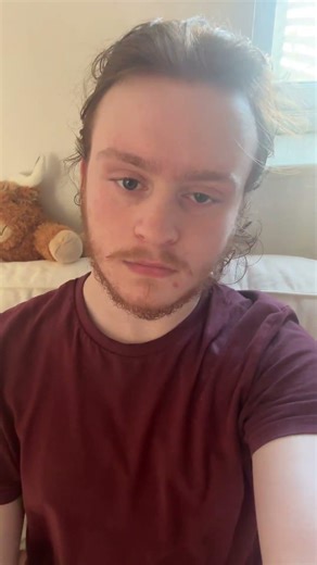 face reveal.. I’ve posted it everywhere else except here. Please do not judge. Please. ❤️RANDOM IK😭