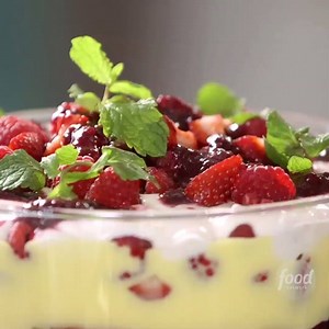 111K views · 1.7K reactions | Siba Mtongana shares her Top 3 recipes from the last season of #SibasTable - which was your favourite? Get ready for all-new episodes from 7 Sept! | Food Network South Africa | Facebook