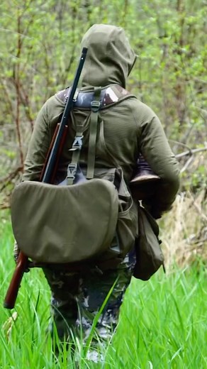 3.1K views · 62 reactions | Pretty girls walk in PROIS!  Who’s with us? | Prois | Facebook